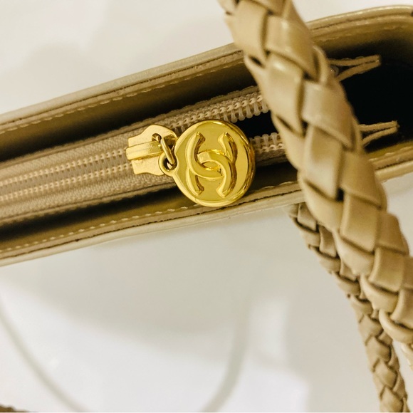 Chanel  Bag - Picture 6 of 12